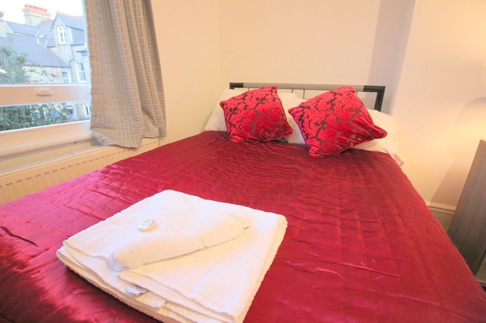 Cambridge City Rooms By Payman Club Экстерьер фото